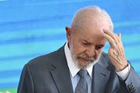 Lula passa mal, vai ao hospital e cancela compromissos; exames apontam labirintite